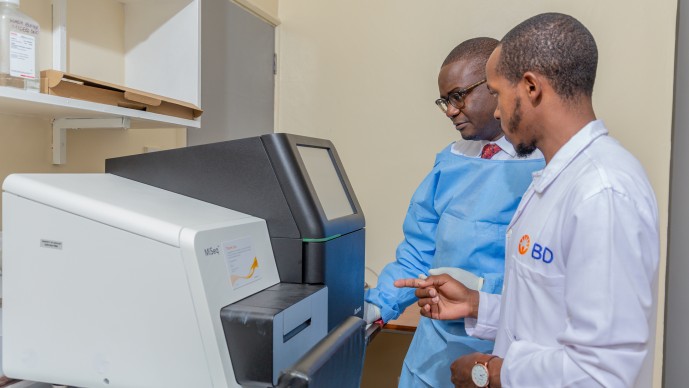 Calestous Juma Fellow - Moses Obimbo Madadi Lab shot
